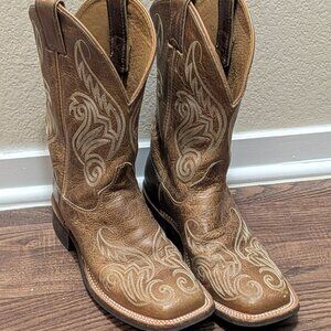 Justin Tan Damiana Square Toe Boots